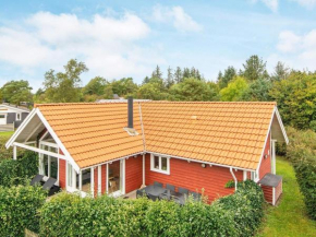 Comfortable Holiday Home with Sauna at Hemmet Jutland